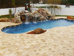 <div class='closebutton' onclick='return hs.close(this)' title='Close'></div><div class='firstH'><img src='images/logo-white-small.png'></div><h1>Free Form Fiberglass Pool</h1><p>Free Form - Caribbean Fiberglass Pool #004 by Stoker Pools</p><div class='getSocial'><h1>Share</h1><p class='photoBy'>Photo by Stoker Pools</p><iframe src='http://www.facebook.com/plugins/like.php?href=http%3A%2F%2Fstokerpools.com&send=false&layout=button_count&width=100&show_faces=false&action=like&colorscheme=light&font&height=21' scrolling='no' frameborder='0' style='border:none; overflow:hidden; width:100px; height:21px;' allowTransparency='true'></iframe><br><a href='http://pinterest.com/pin/create/button/?url=http%3A%2F%2Fwww.stokerpools.com&media=http%3A%2F%2Fwww.stokerpools.com%2Fimages%2Fgalleries%2Fconcrete%2Fwm%2Fconcrete-pool-by-stoker-pools-001.jpg&description=Pools' data-pin-do='buttonPin' data-pin-config=\'above\'><img src='http://assets.pinterest.com/images/pidgets/pin_it_button.png' /></a><br></div>