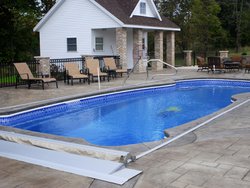 <div class='closebutton' onclick='return hs.close(this)' title='Close'></div><div class='firstH'><img src='images/logo-white-small.png'></div><h1>Free Form Fiberglass Pool</h1><p>Free Form - Gulf Coast Fiberglass Pool #004 by Stoker Pools</p><div class='getSocial'><h1>Share</h1><p class='photoBy'>Photo by Stoker Pools</p><iframe src='http://www.facebook.com/plugins/like.php?href=http%3A%2F%2Fstokerpools.com&send=false&layout=button_count&width=100&show_faces=false&action=like&colorscheme=light&font&height=21' scrolling='no' frameborder='0' style='border:none; overflow:hidden; width:100px; height:21px;' allowTransparency='true'></iframe><br><a href='http://pinterest.com/pin/create/button/?url=http%3A%2F%2Fwww.stokerpools.com&media=http%3A%2F%2Fwww.stokerpools.com%2Fimages%2Fgalleries%2Fconcrete%2Fwm%2Fconcrete-pool-by-stoker-pools-001.jpg&description=Pools' data-pin-do='buttonPin' data-pin-config=\'above\'><img src='http://assets.pinterest.com/images/pidgets/pin_it_button.png' /></a><br></div>