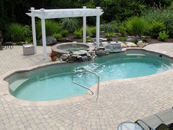 <div class='closebutton' onclick='return hs.close(this)' title='Close'></div><div class='firstH'><img src='images/logo-white-small.png'></div><h1>Free Form Fiberglass Pool</h1><p>Free Form - Rockport Fiberglass Pool #003 by Stoker Pools</p><div class='getSocial'><h1>Share</h1><p class='photoBy'>Photo by Stoker Pools</p><iframe src='http://www.facebook.com/plugins/like.php?href=http%3A%2F%2Fstokerpools.com&send=false&layout=button_count&width=100&show_faces=false&action=like&colorscheme=light&font&height=21' scrolling='no' frameborder='0' style='border:none; overflow:hidden; width:100px; height:21px;' allowTransparency='true'></iframe><br><a href='http://pinterest.com/pin/create/button/?url=http%3A%2F%2Fwww.stokerpools.com&media=http%3A%2F%2Fwww.stokerpools.com%2Fimages%2Fgalleries%2Fconcrete%2Fwm%2Fconcrete-pool-by-stoker-pools-001.jpg&description=Pools' data-pin-do='buttonPin' data-pin-config=\'above\'><img src='http://assets.pinterest.com/images/pidgets/pin_it_button.png' /></a><br></div>