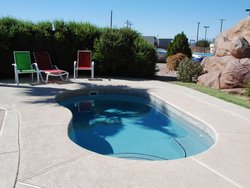 <div class='closebutton' onclick='return hs.close(this)' title='Close'></div><div class='firstH'><img src='images/logo-white-small.png'></div><h1>Kidney Fiberglass Pool</h1><p>Kidney - Maui Fiberglass Pool #004 by Stoker Pools</p><div class='getSocial'><h1>Share</h1><p class='photoBy'>Photo by Stoker Pools</p><iframe src='http://www.facebook.com/plugins/like.php?href=http%3A%2F%2Fstokerpools.com&send=false&layout=button_count&width=100&show_faces=false&action=like&colorscheme=light&font&height=21' scrolling='no' frameborder='0' style='border:none; overflow:hidden; width:100px; height:21px;' allowTransparency='true'></iframe><br><a href='http://pinterest.com/pin/create/button/?url=http%3A%2F%2Fwww.stokerpools.com&media=http%3A%2F%2Fwww.stokerpools.com%2Fimages%2Fgalleries%2Fconcrete%2Fwm%2Fconcrete-pool-by-stoker-pools-001.jpg&description=Pools' data-pin-do='buttonPin' data-pin-config=\'above\'><img src='http://assets.pinterest.com/images/pidgets/pin_it_button.png' /></a><br></div>